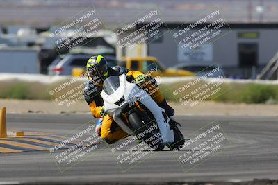 media/Mar-12-2023-SoCal Trackdays (Sun) [[d4c8249724]]/Turn 2 (1130am)/